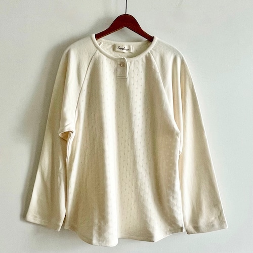 Organic Sweatshirt with buttons