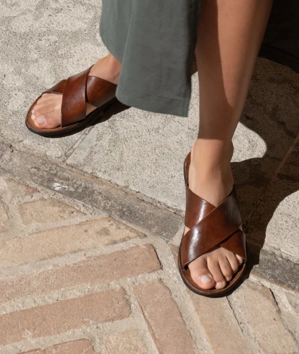 BRADOR SANDALS MIA