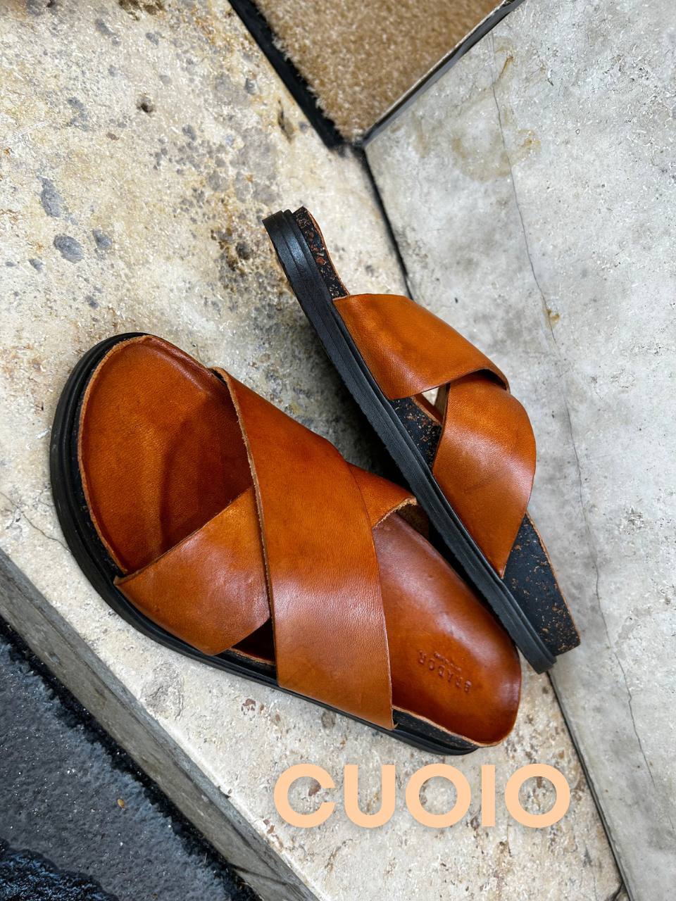 BRADOR SANDALS