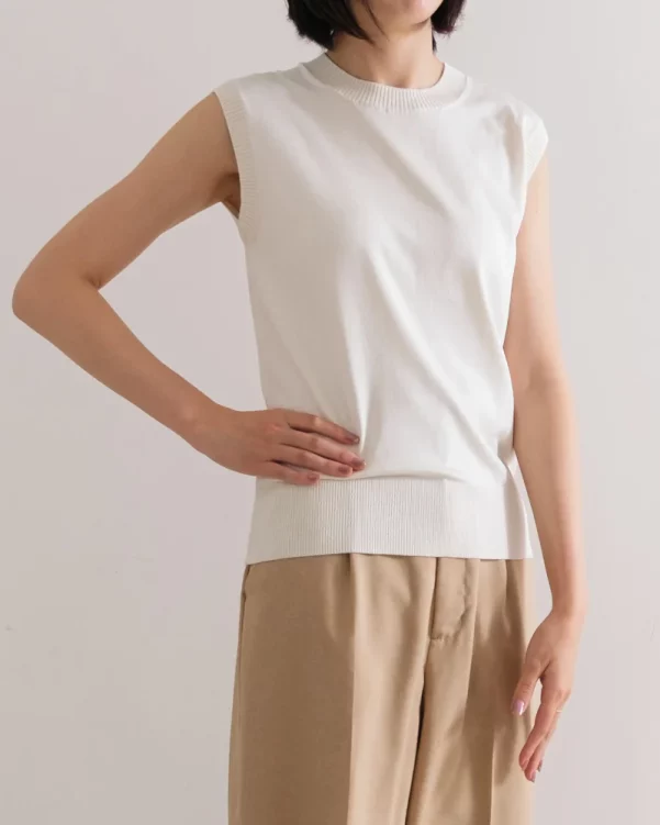 MAYUCA Silk Sleeveless Pullover