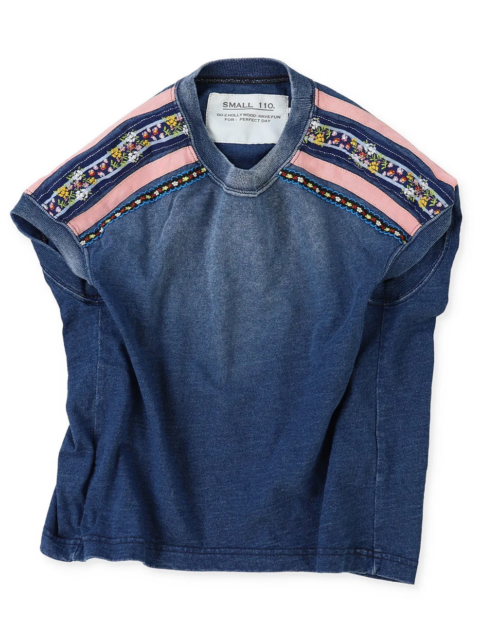 Vintage-like Tyrolean Sleeveless Tee