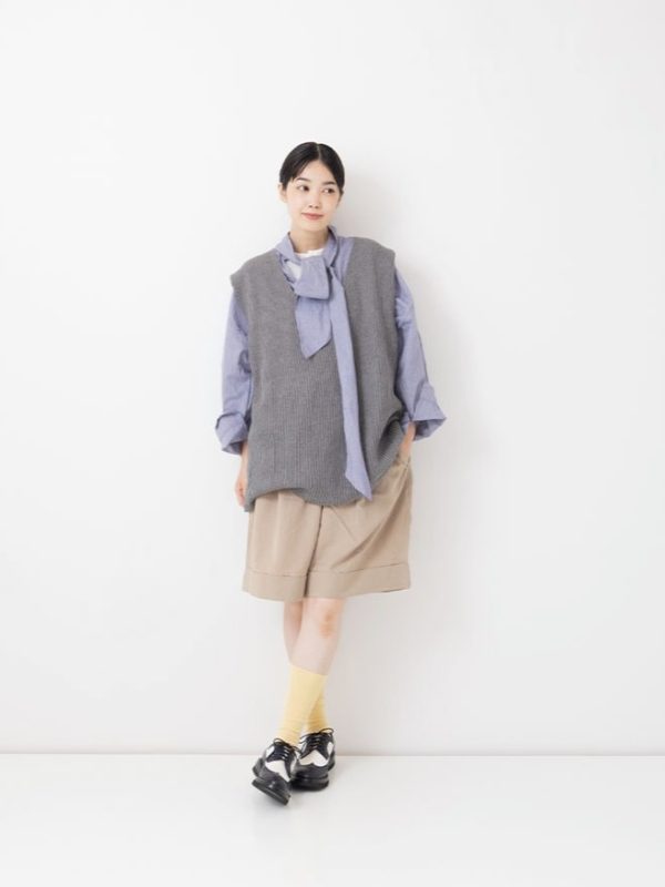 Cashmere V-Necked Vest - Image 4