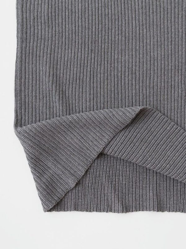 Cashmere V-Necked Vest - Image 11