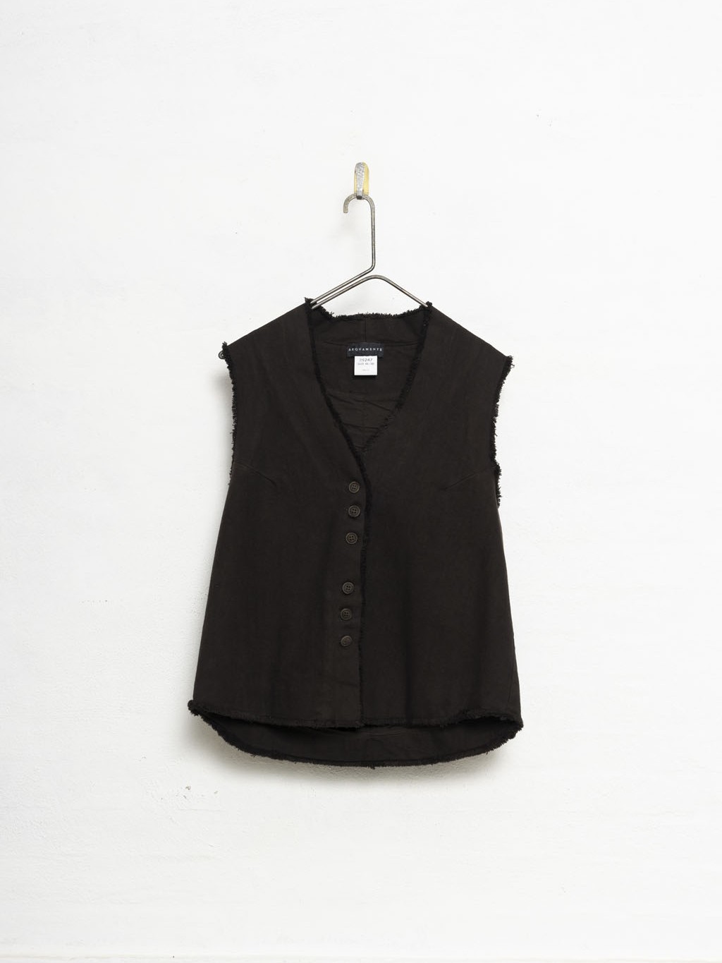 Aequamente Cotton Vest