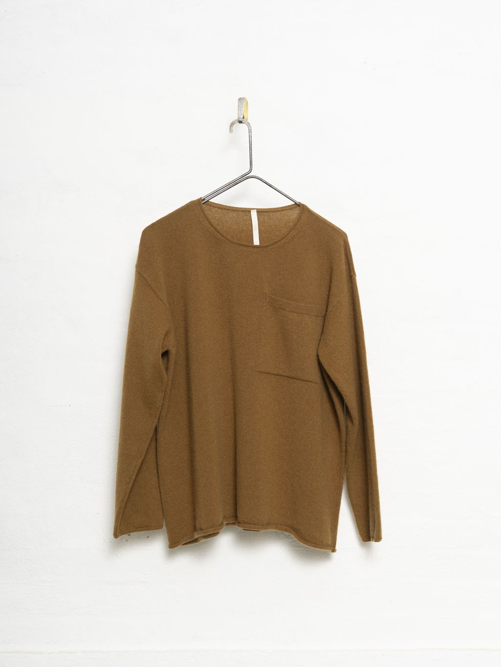 MJW. Cashmere Round Neck Pullover