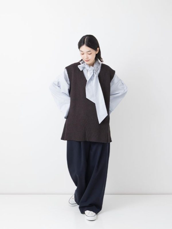 Cashmere V-Necked Vest - Image 3