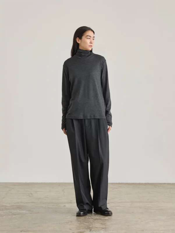 JUDY High-neck Pullover