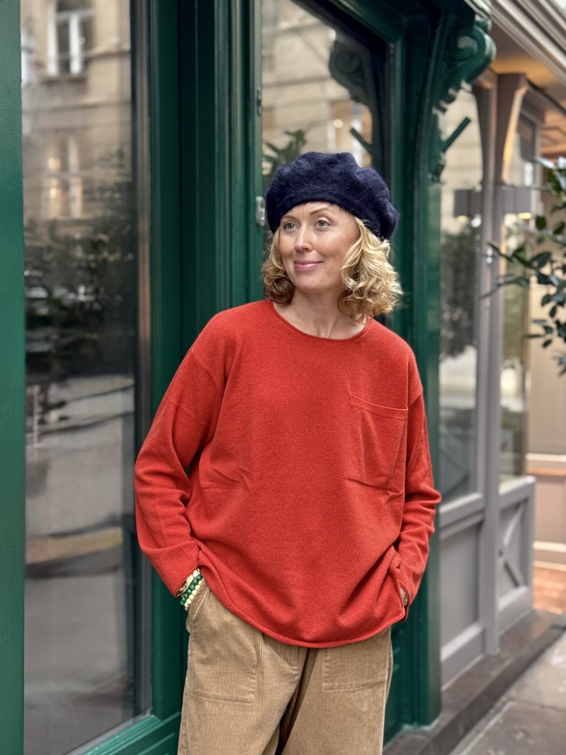 MJW. Cashmere Round Neck Pullover