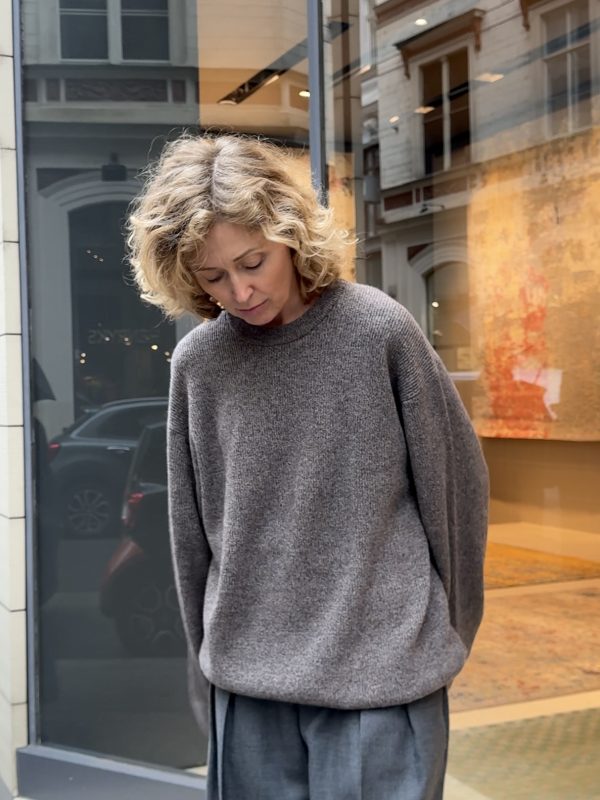 HERILL Cashmere Rib Stitch Sweater - Image 3