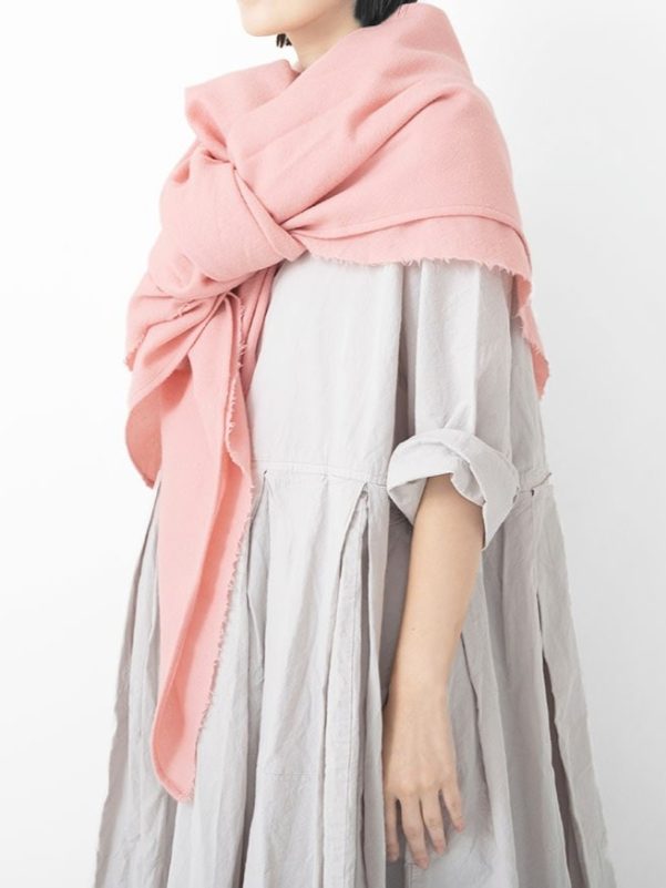 Veritecoeur Wool Shawl