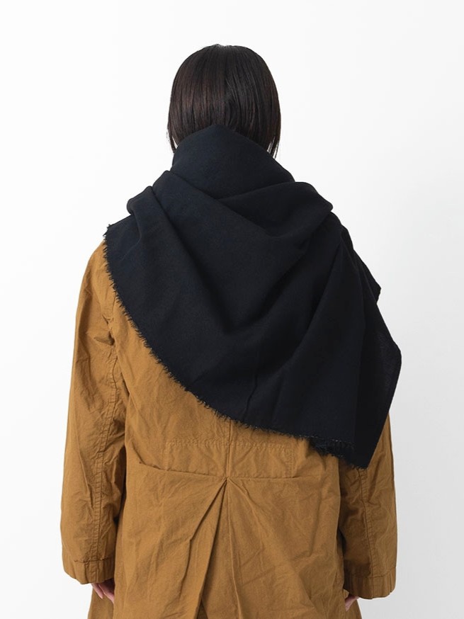 Veritecoeur Wool Shawl