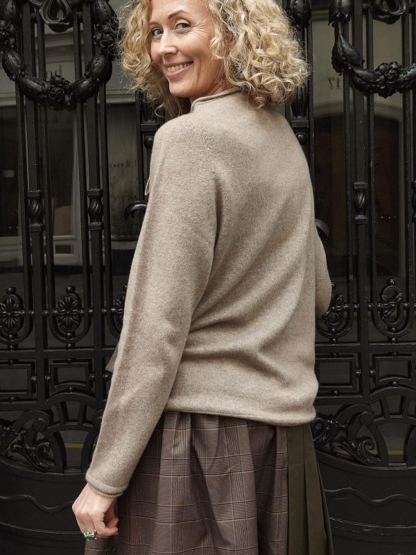 Itoi Yodo Cashmere Pullover - Image 3