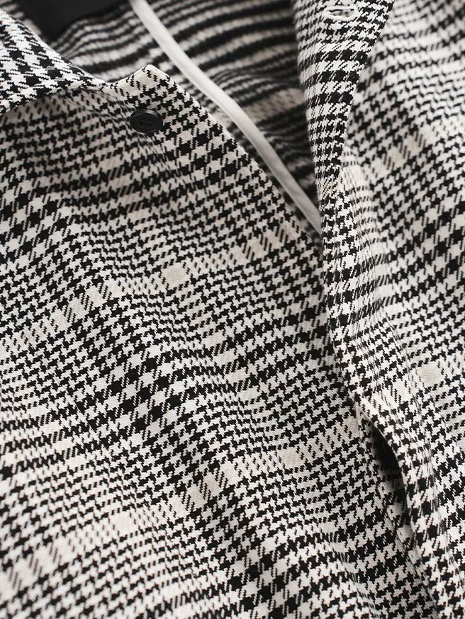 Veritecoeur Short Coat - Image 9