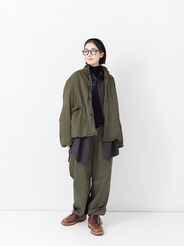 Veritecoeur Garment dyed short coat