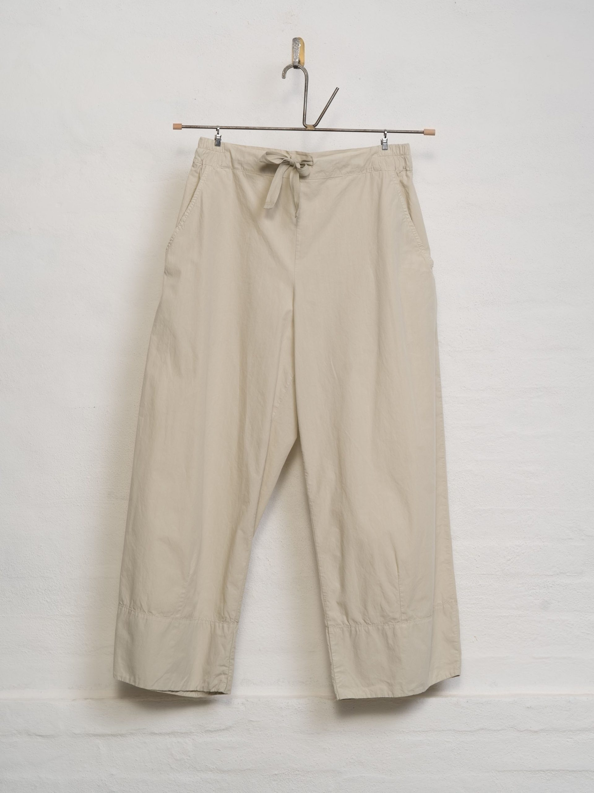 Aequamente Tie Pants